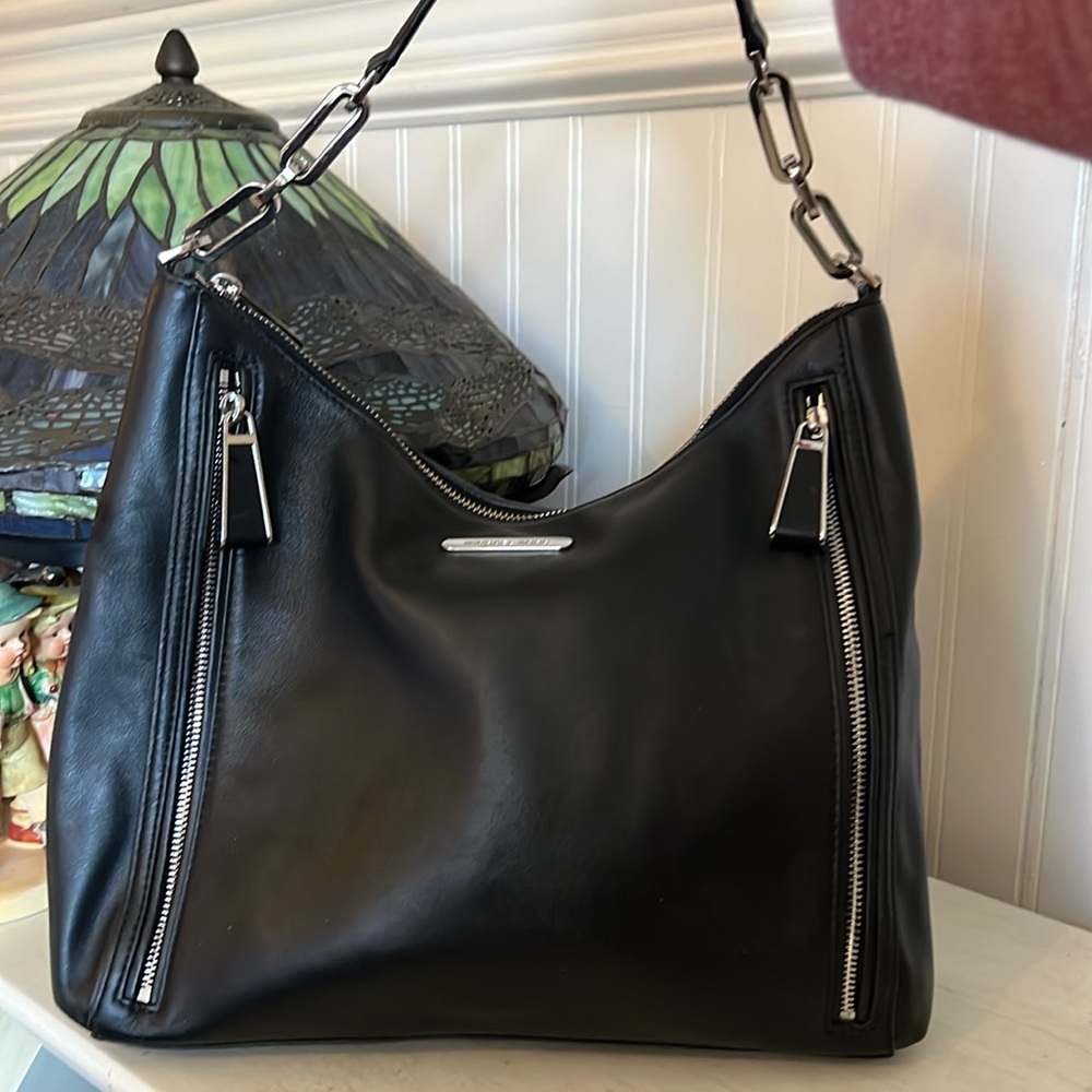 Michael Kors black leather calfskin zip front shoulder bag